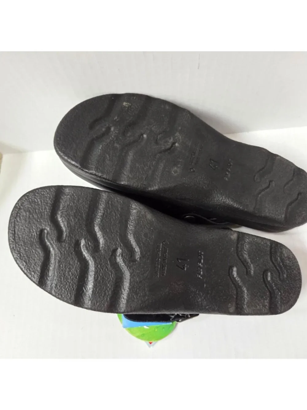 FlyFlot Shoes Mens 41 / 8 Black Leather Clogs Mules Anatomic Comfort NEW